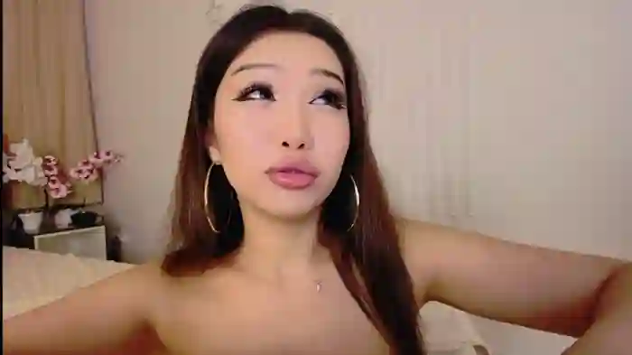 Mia_Meow_