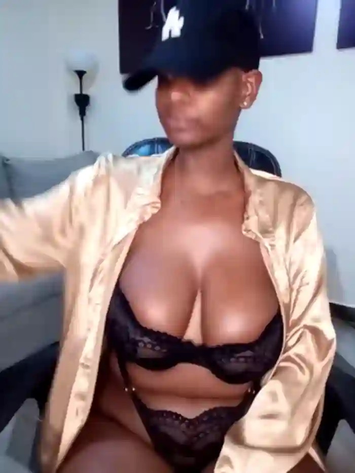 Sexy_panda69