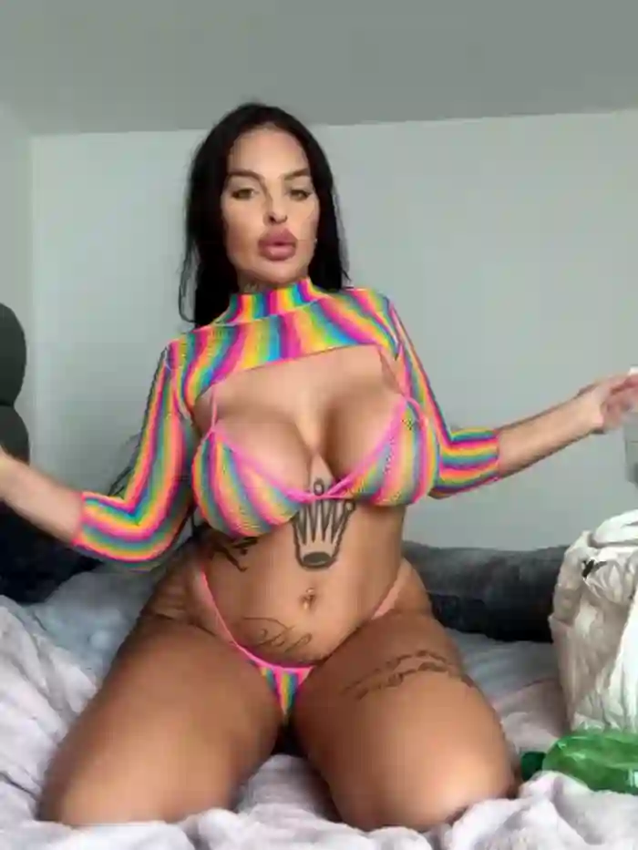 lolabonitaofficial