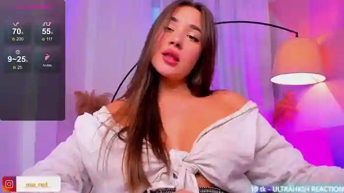 _Eva_Rose_