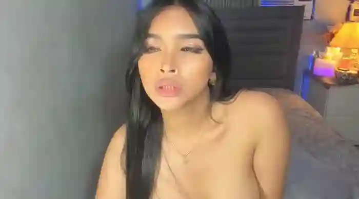 PrettyYoungHugeCockTS