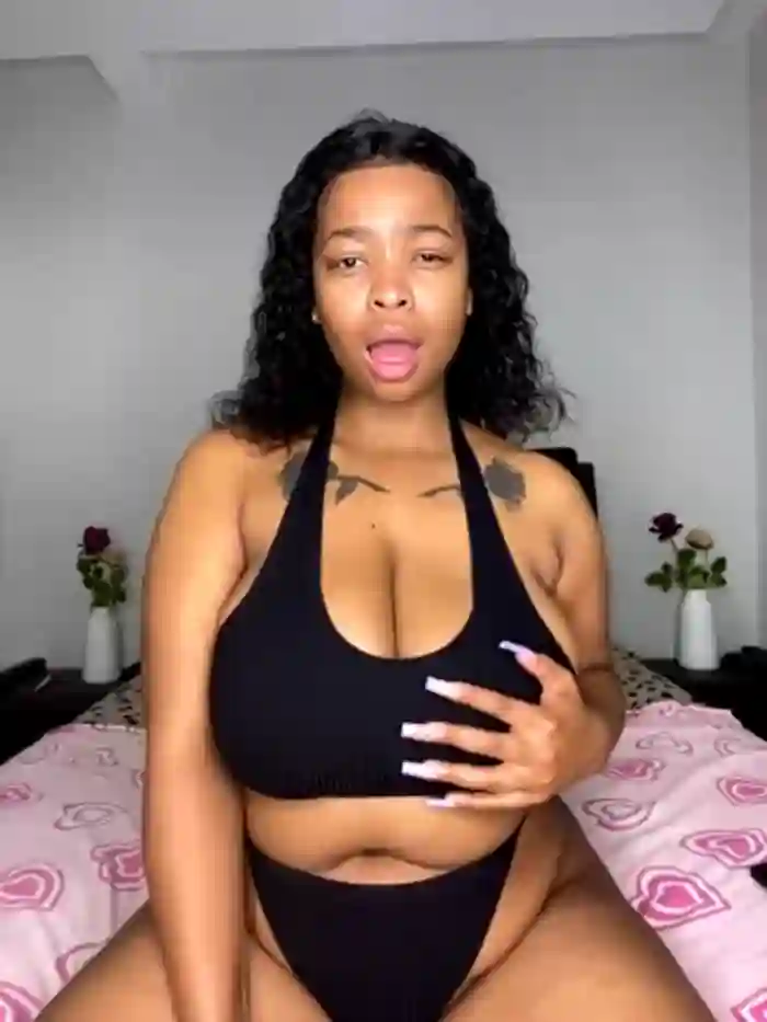 LoveBustyX
