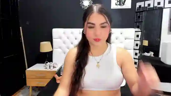 Naahomi
