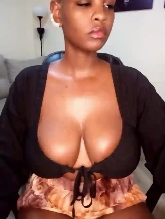 Sexy_panda69