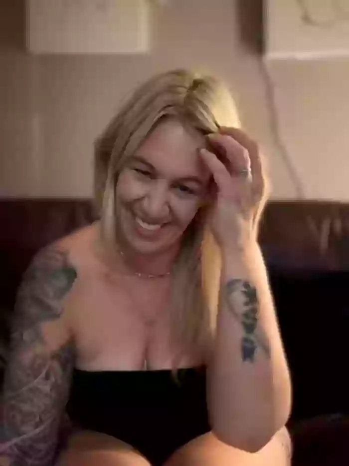 blondebitch2