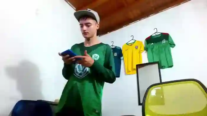 skinny23cm