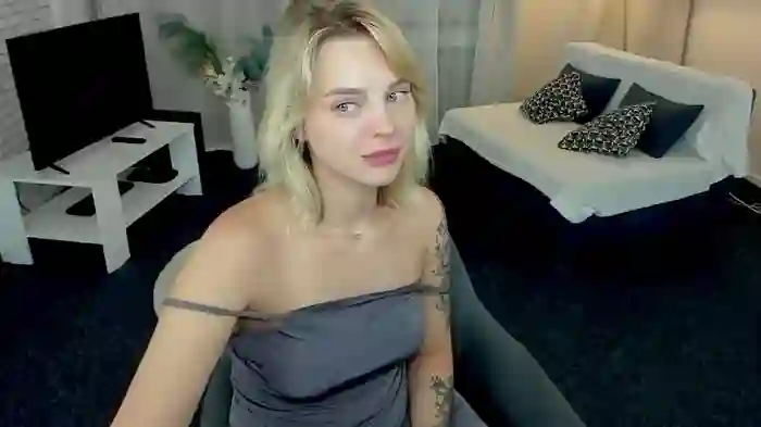 Alicia-Luv