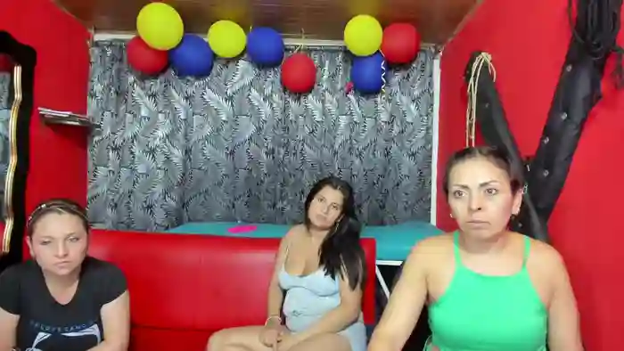 lesbiancuple