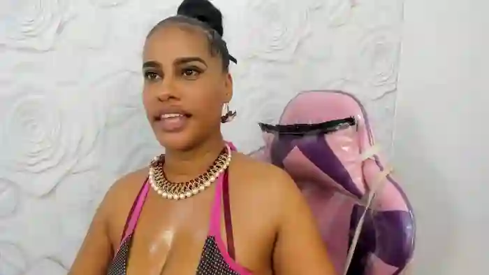 pamela_guzmaan