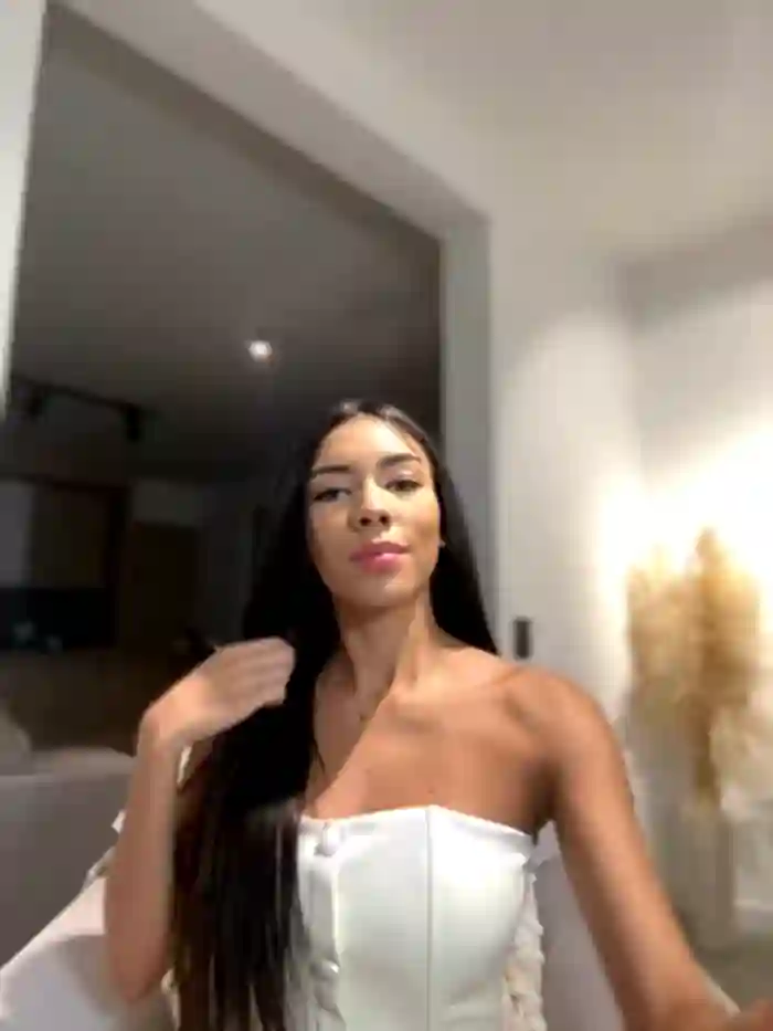 EllaSanz_