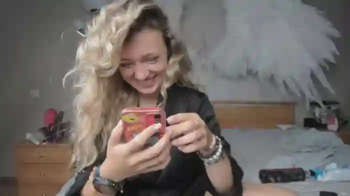 foxy_blond