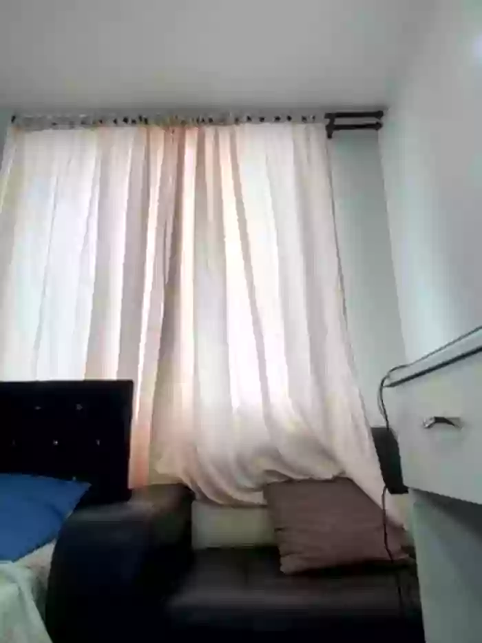 lau_ass_goddess