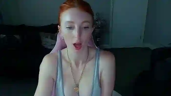 Red_firesquirt