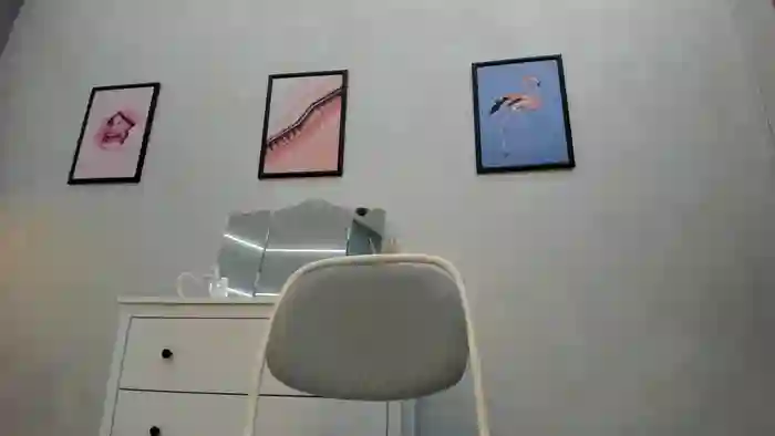 Naila18