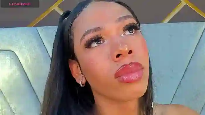 Nicole_Paradise