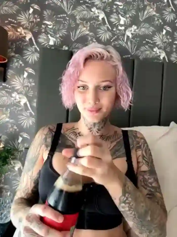 Stella-Kink