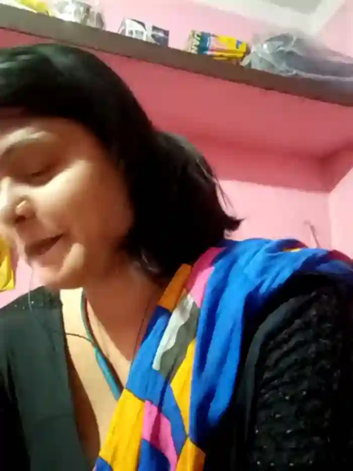 Hot_Pakhi