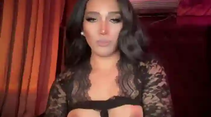Lo_la_69