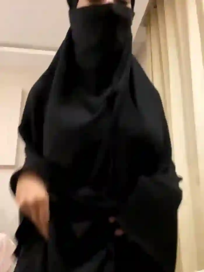 Hijabi_HotGirls