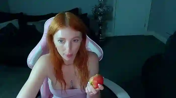 Red_firesquirt