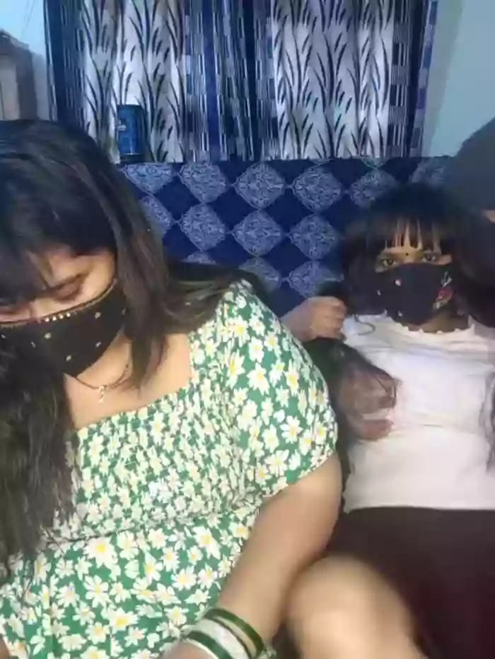 Indian_hotmilfs