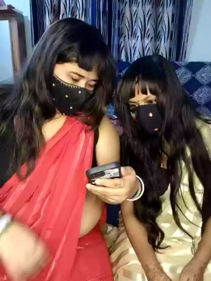 Indian_hotmilfs