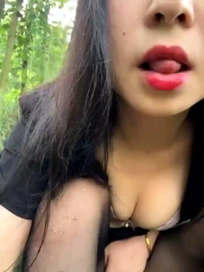 Q-Babyy
