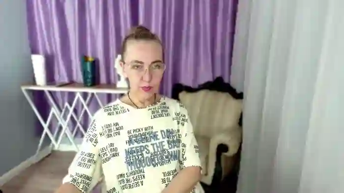 queen_a_n_i