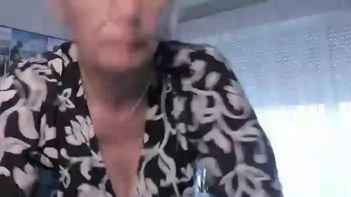 vanessa_chat