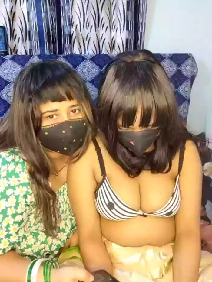 Indian_hotmilfs