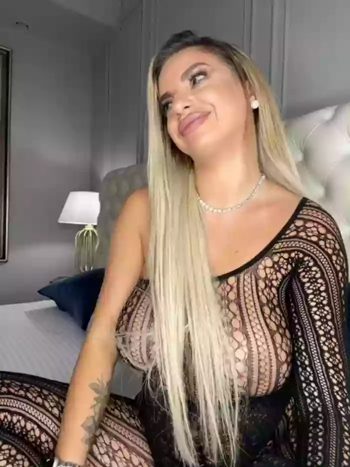 CassieJollie