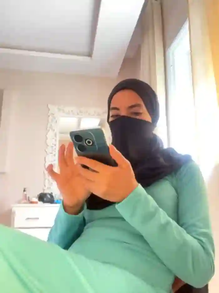 Hijabi_HotGirls