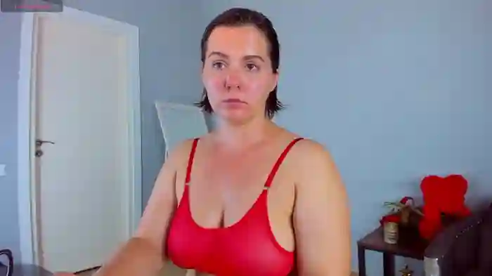 M1ssShyMira