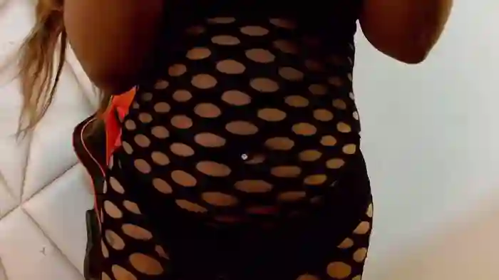 sweet_brunettex_lovingyou