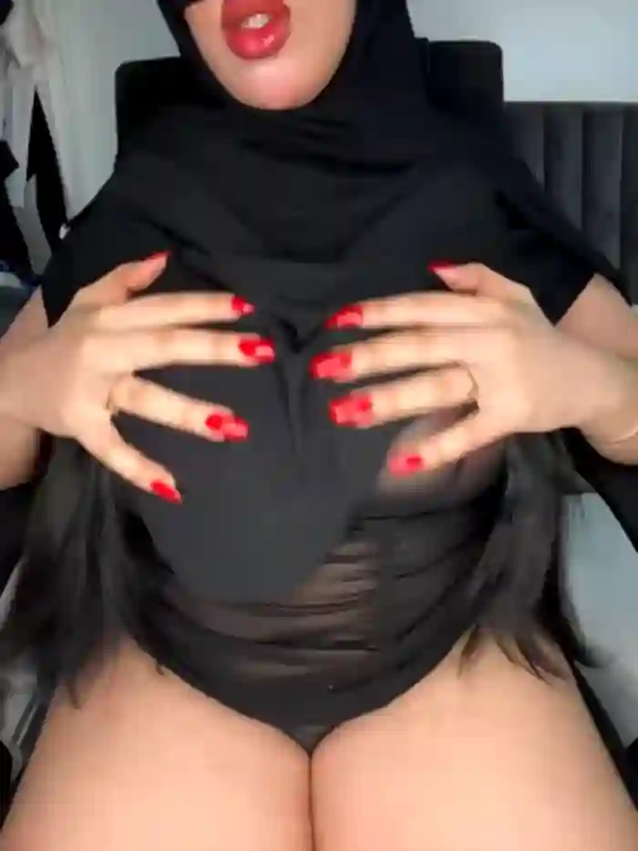 Noha-Sexy