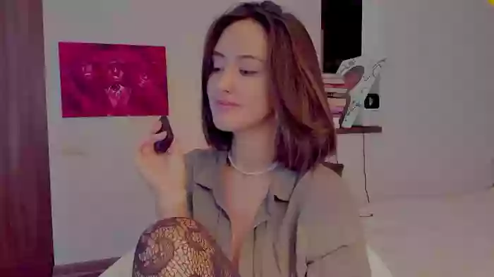 Alexa_Girl1
