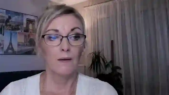 vanessa_chat