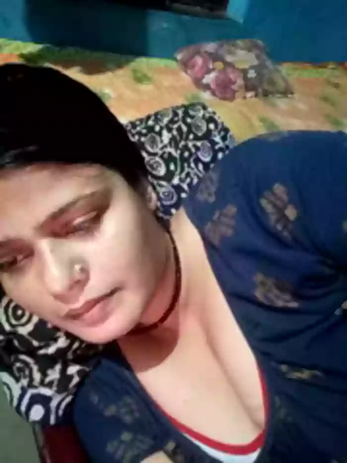 Hot_Pakhi