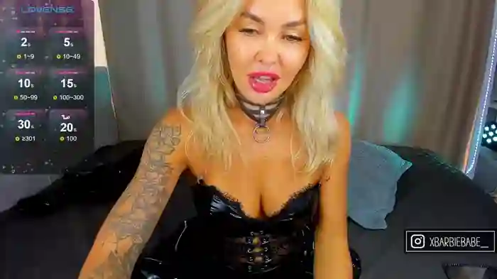 XBarbieBabeX