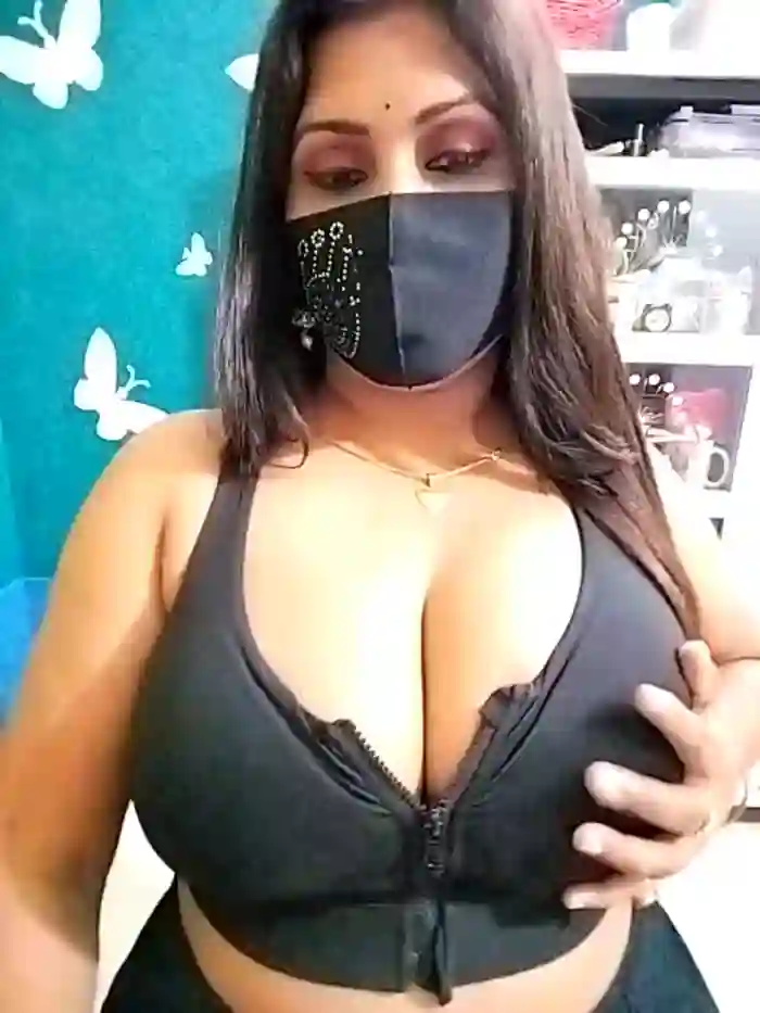 Riya_Sexy_Baby