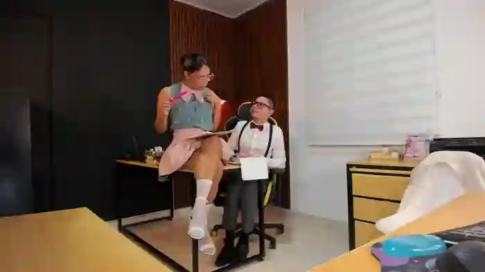 Office_Naughty_Girl