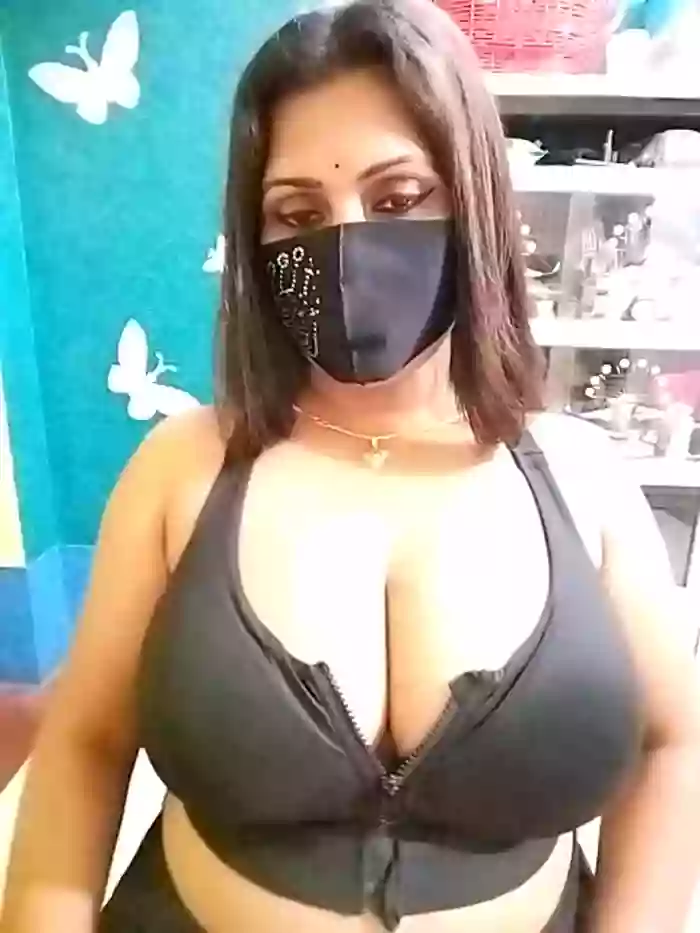 Riya_Sexy_Baby