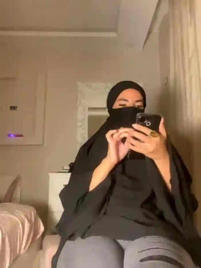 Hijabi_HotGirls