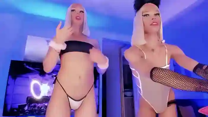 Valentine_And_Gabriela