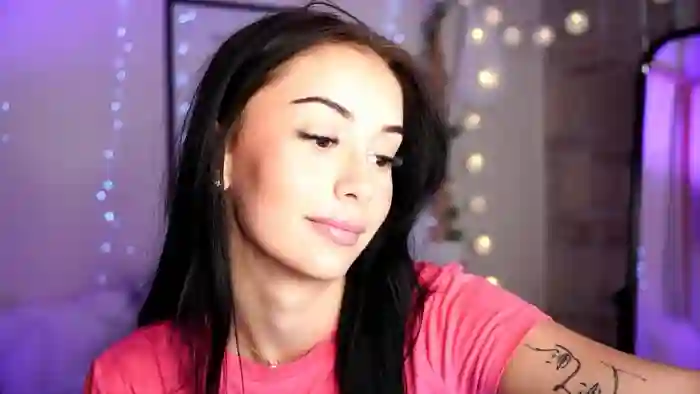 Naomii18_