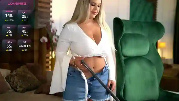 SophieBoobsX