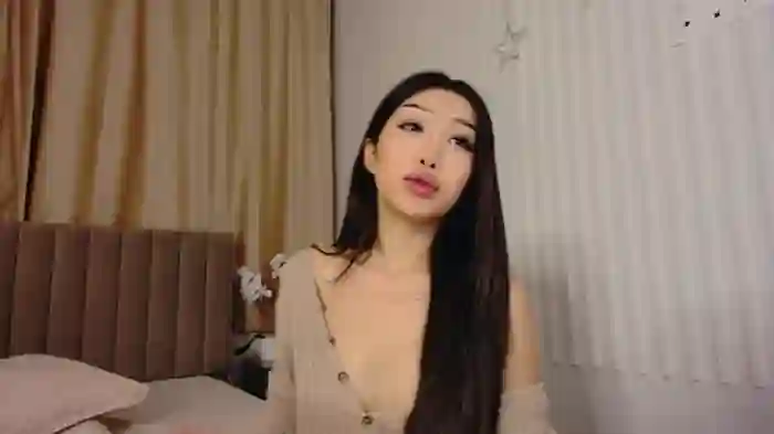 Mia_Meow_