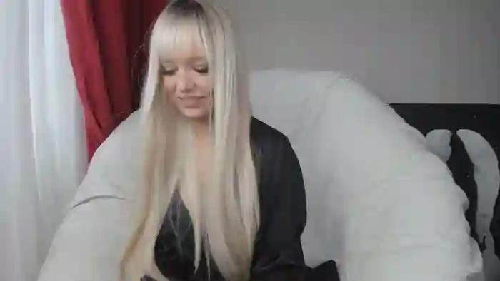 foxy_blond