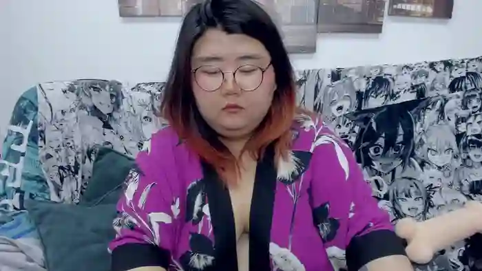 Nadine_asian
