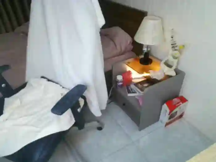 _Larissa_